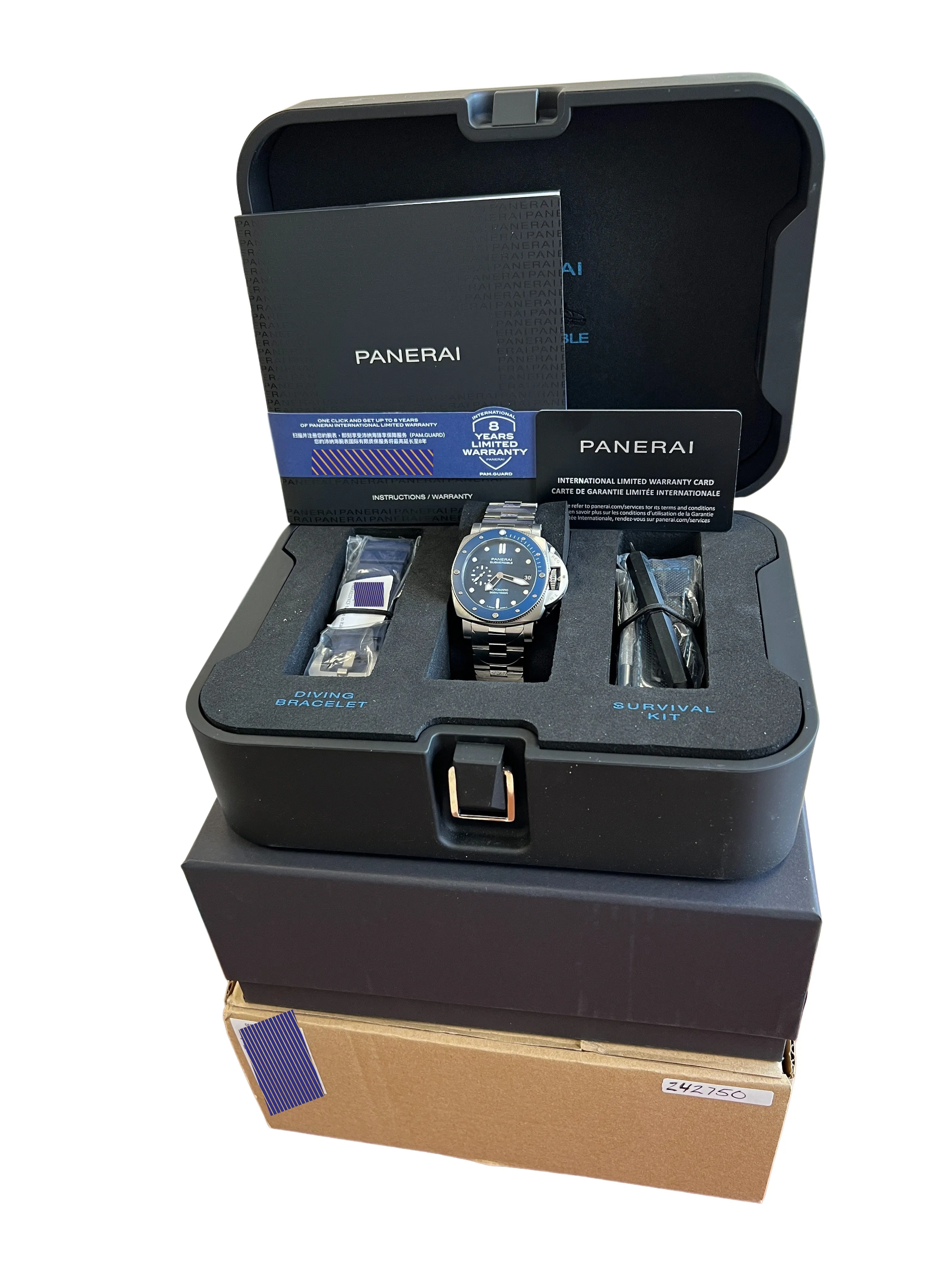 2023 Panerai Submersible PAM 1068 Blue Automatic 42mm Steel PAPERS PAM01068 B P