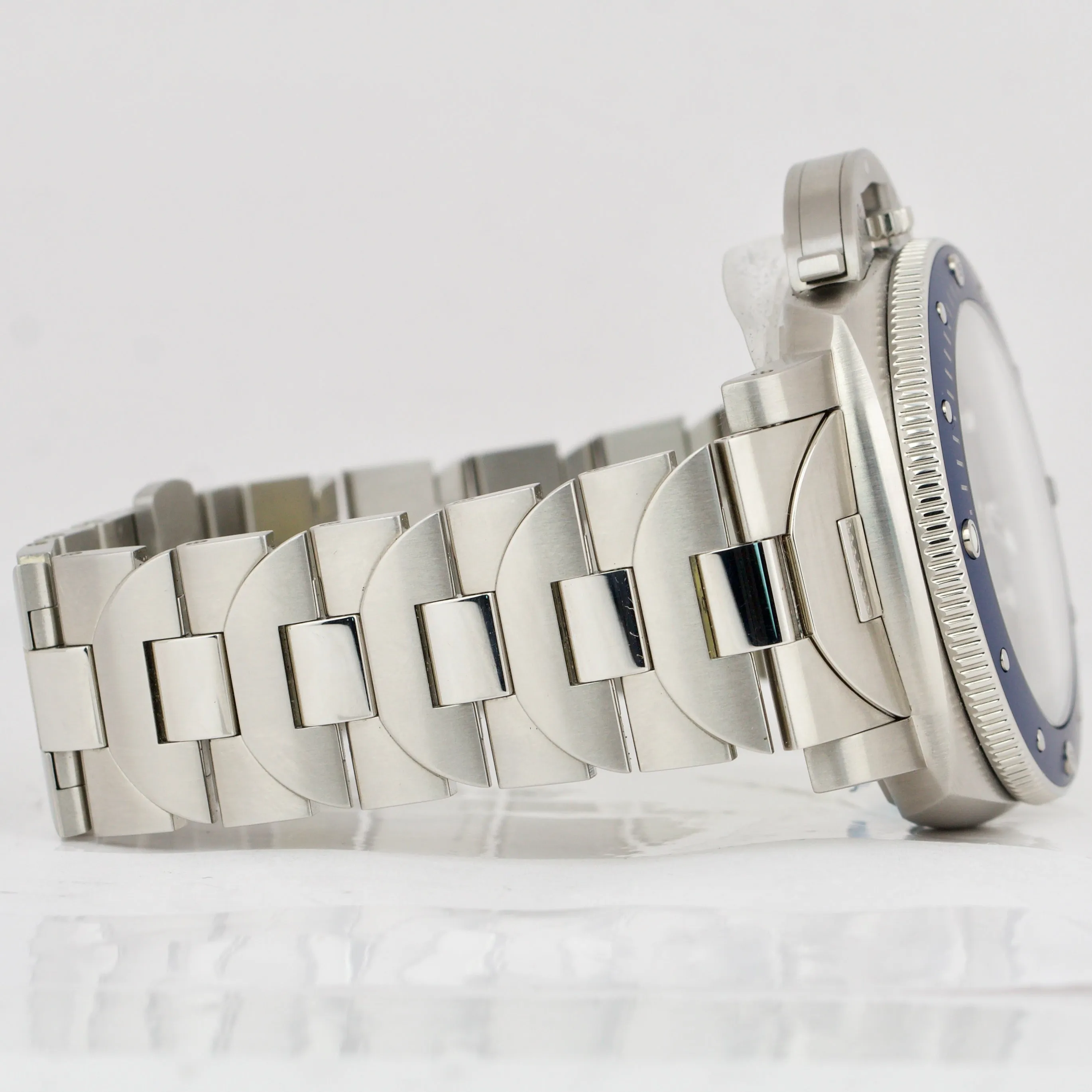 2023 Panerai Submersible PAM 1068 Blue Automatic 42mm Steel PAPERS PAM01068 B P