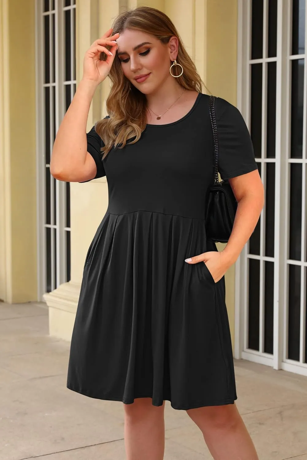 AUSELILY Women's Plus Size Round Neck Pleated Swing Dress with Pockets Knee Length