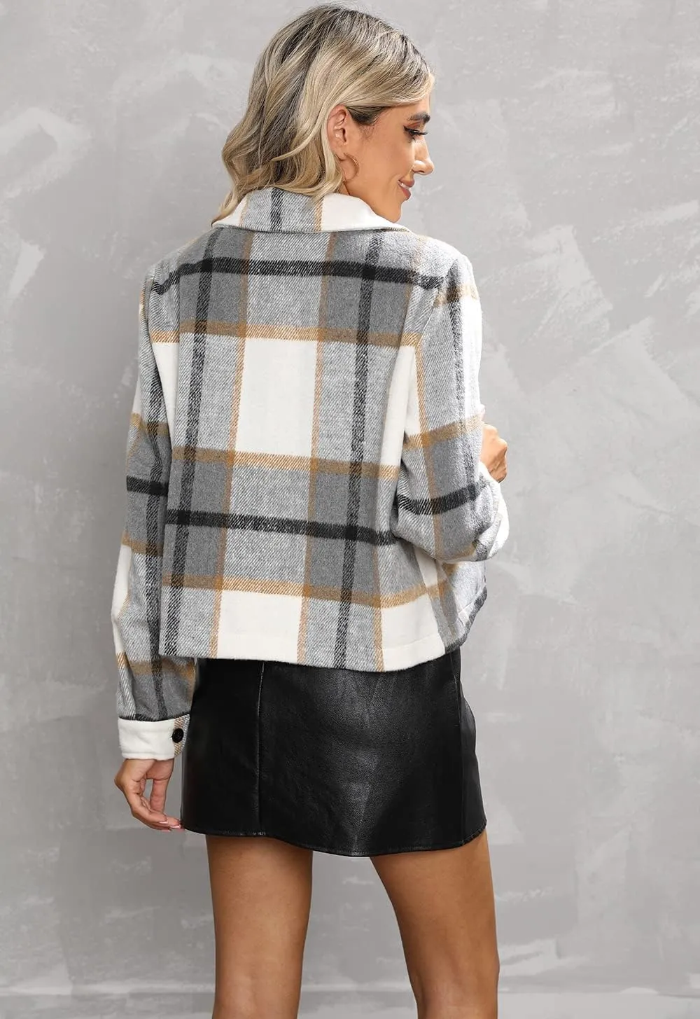 Binshre Womens Cropped Plaid Shacket Flannel Long Sleeve Button Down Jackets Coat for Women
