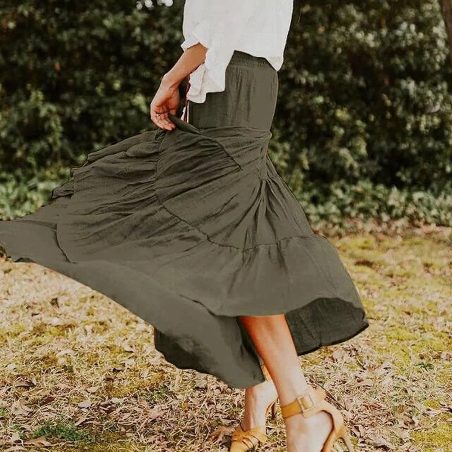 Long Skirts for Women Summer 2025 Casual Boho High Waisted Casual A Line Skirt Pleated Beach Flowy Swing Maxi Skirt