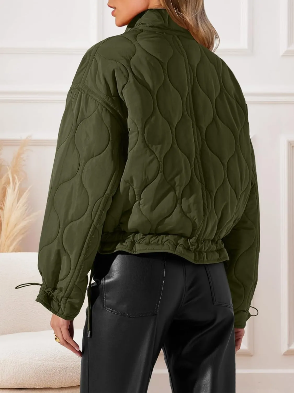 MEROKEETY Women's Cropped Zip-Up Bomber Jackets Warm Quilted Long Sleeve Stand Neck Winter Coats