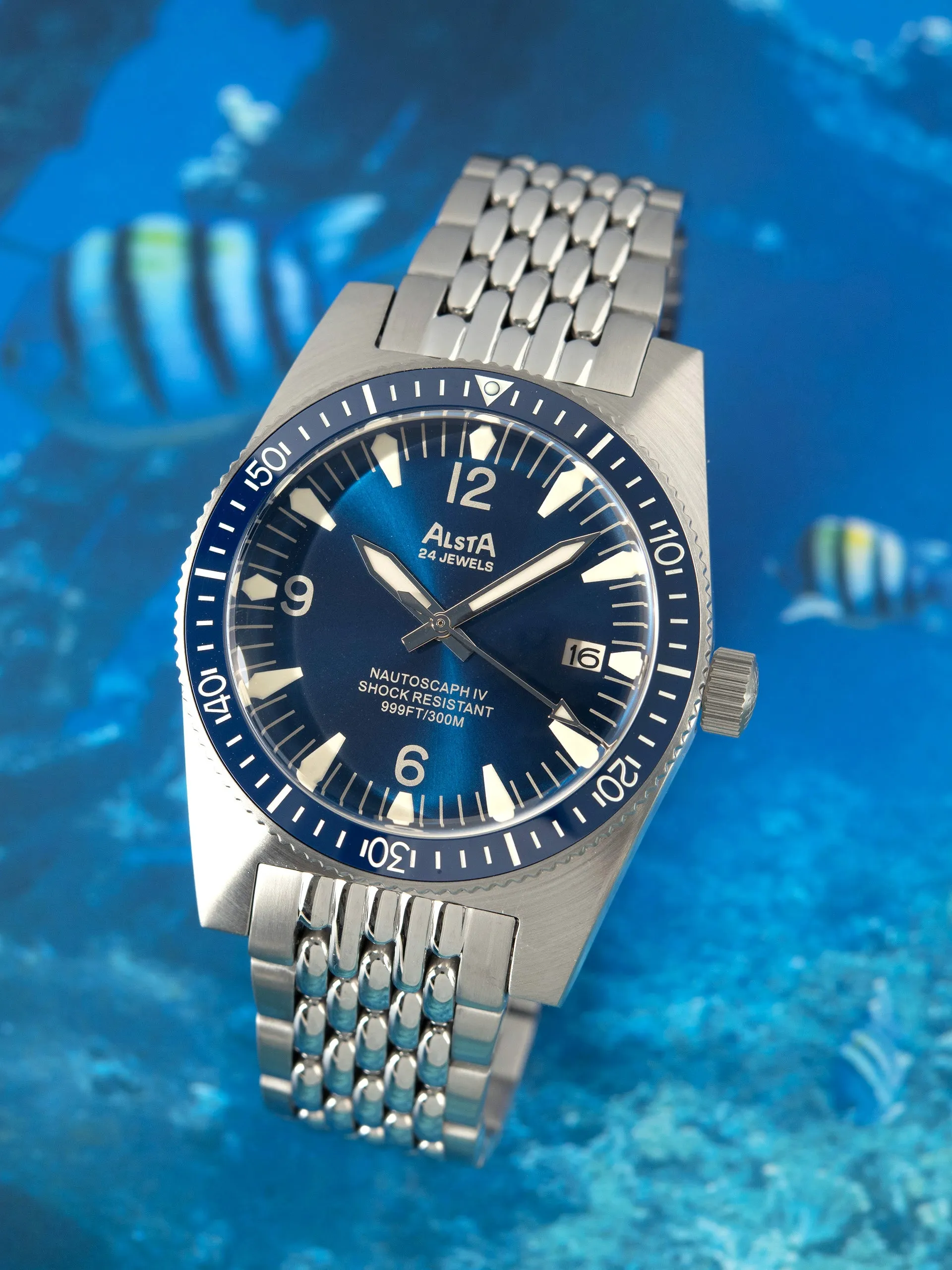 Nautoscaph IV - Blue Shark