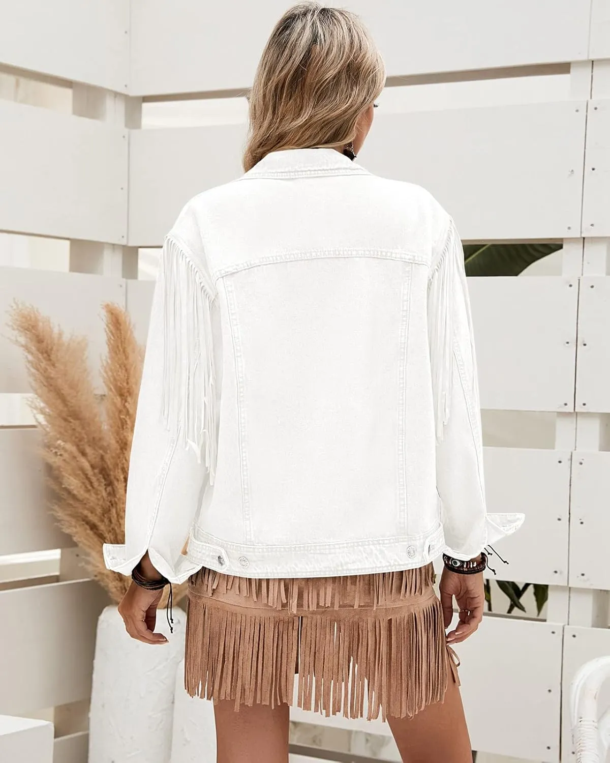 Vetinee Denim Jacket for Women Fringe Trucker Jean Jacket Distressed Western Cowgirl Shacket Jackets Coachella Festival
