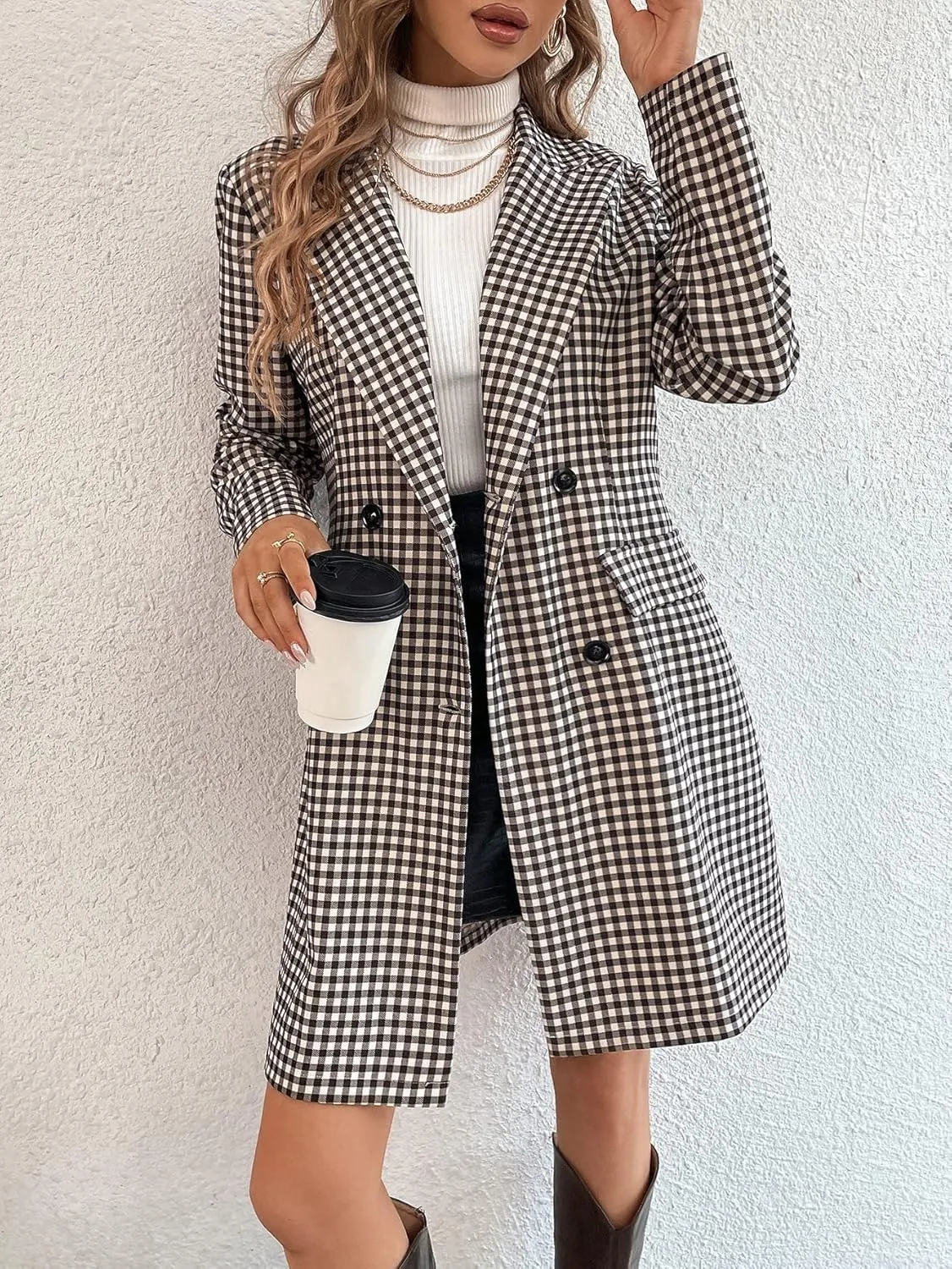 WDIRARA Women's Plaid Button Front Long Sleeve Blazer Elegant Gingham Jacket
