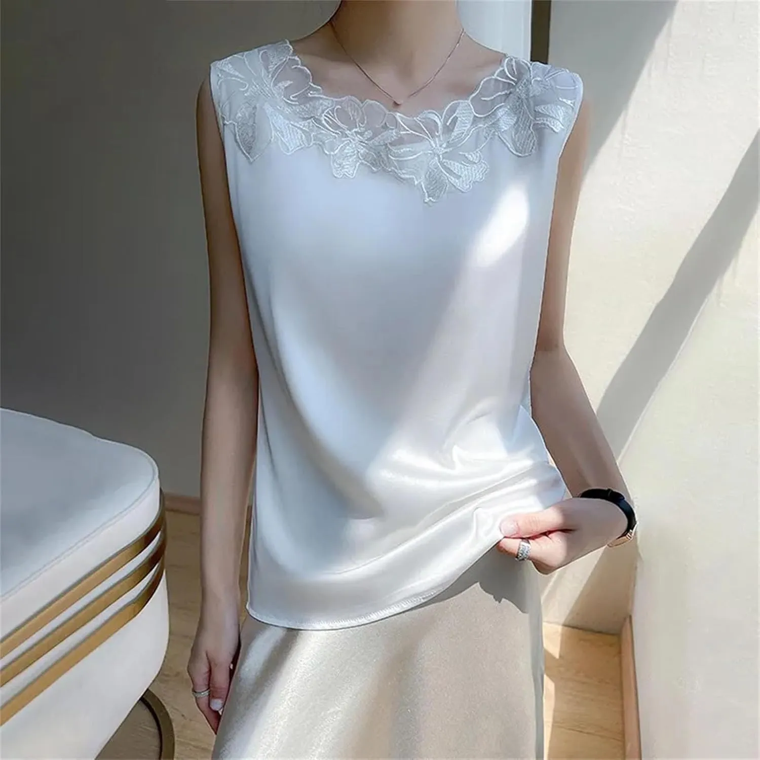 Women Lace Crewneck Silk Camisole Summer Satin Bottoming Shirt Sleeveless Waistcoat Casual Vest