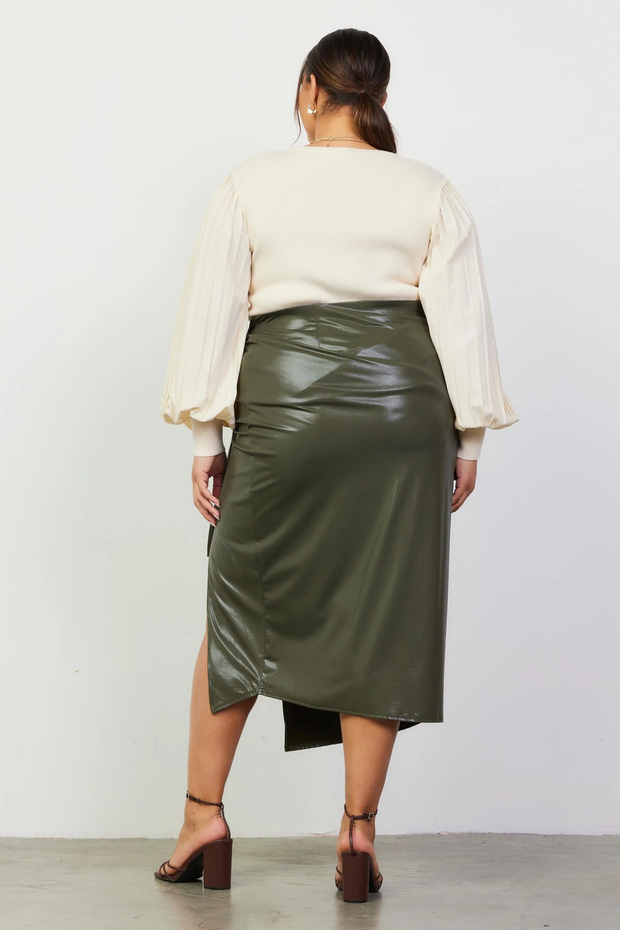 Women's Olive faux leather wrap skirt (Plus)