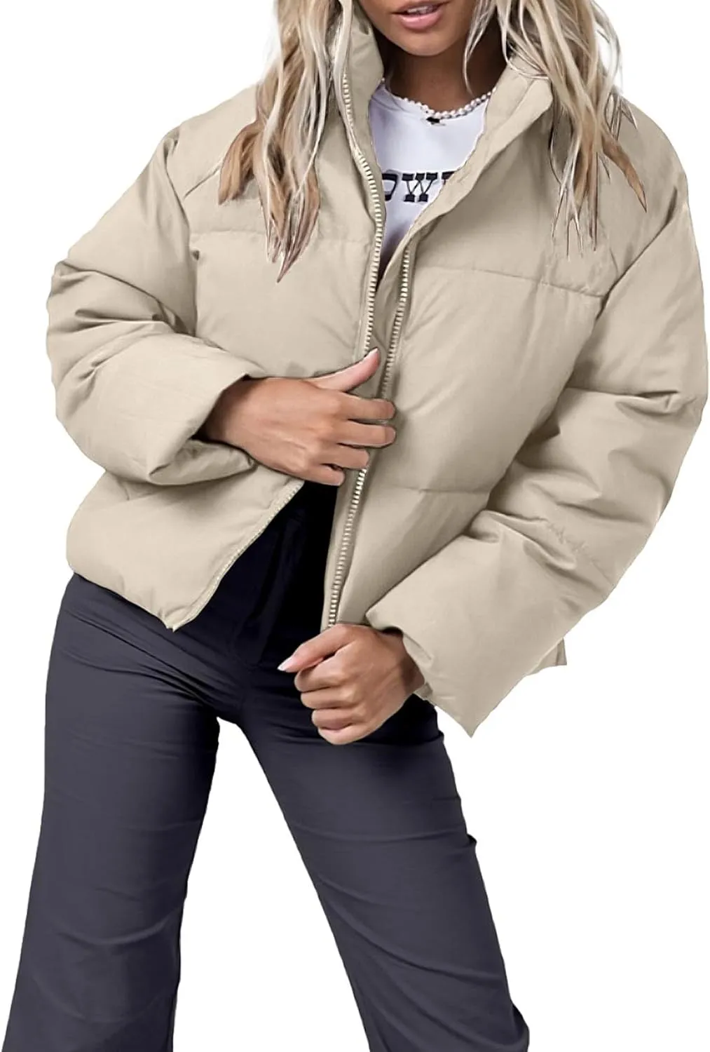 Women's Puffer Jacket Lightweight Oversized Long Sleeve Full Zipper Baggy Short Down Coats with Pockets