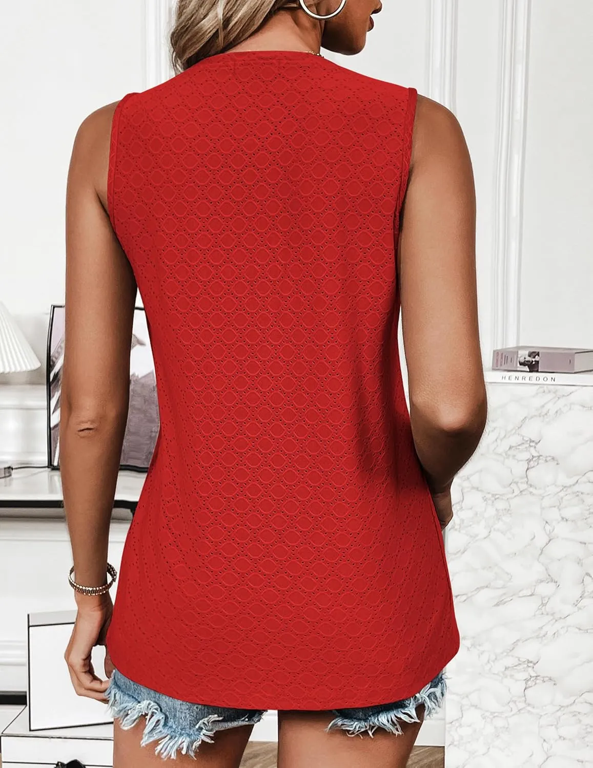 Zeagoo Tank Tops for Women Sleeveless Eyelet Shirts High Neck Cute Summer Top Loose Fit S-XXL